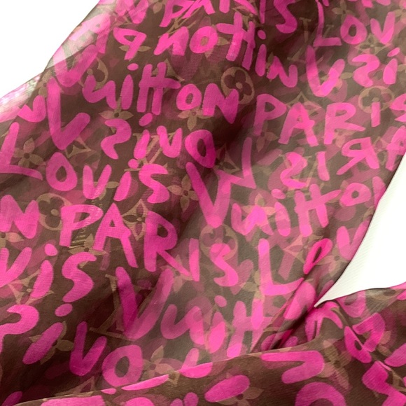 RARE Louis Vuitton Limited Edition Neon 💕Pink LV Stephen Sprouse Graffiti Scarf - Picture 11 of 16